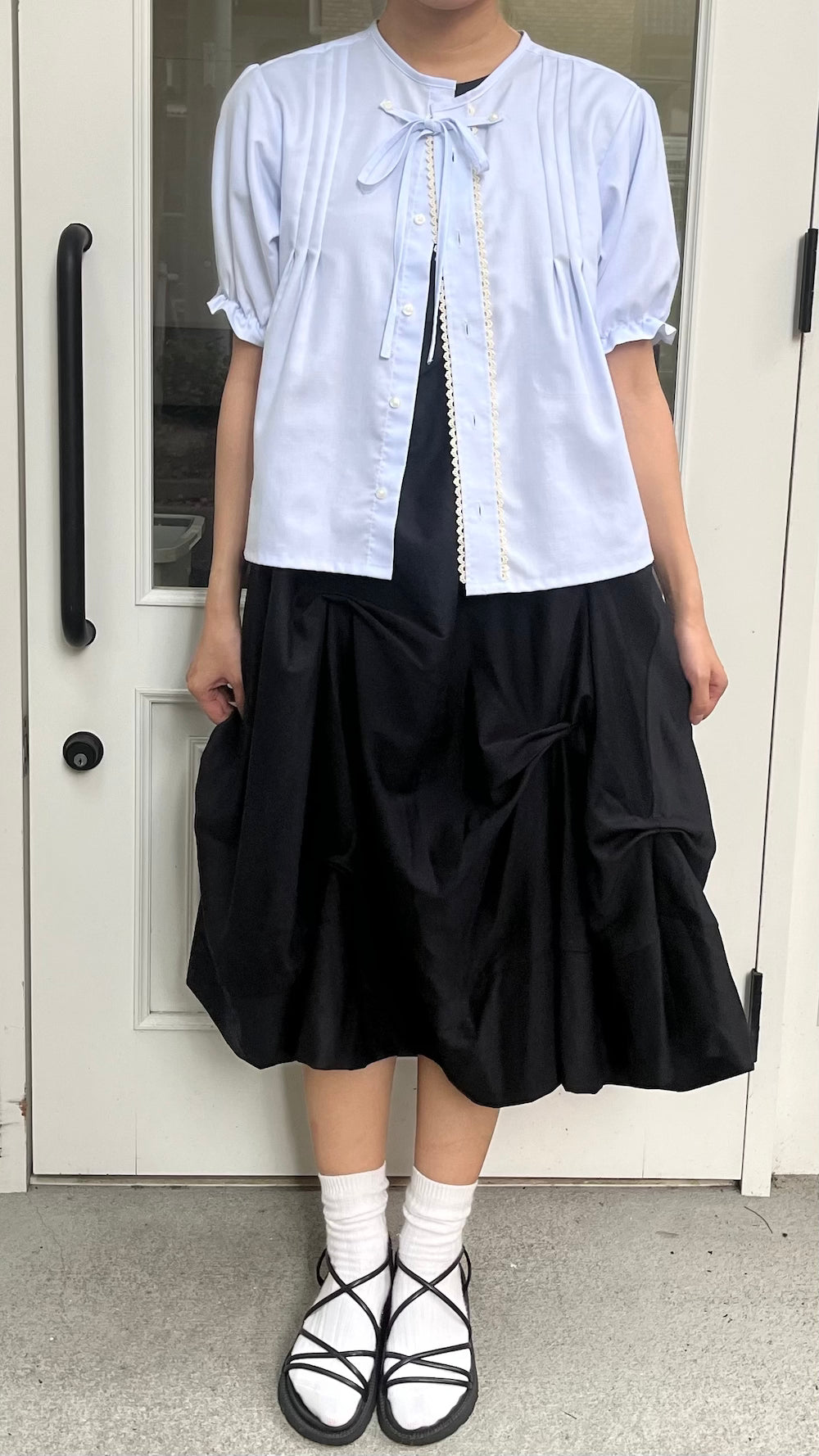 Remake Storing Ribbon No-Collar Blouse